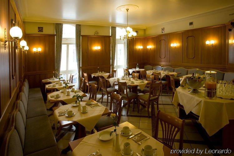Hotel Roemischer Kaiser Трир Ресторан фото