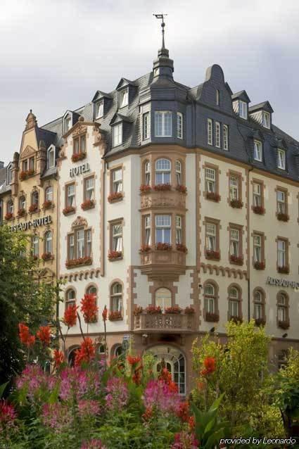 Hotel Roemischer Kaiser Трир Экстерьер фото